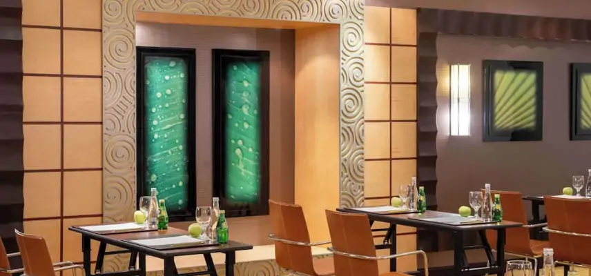 Anwar Al Madinah Mövenpick Hotel image